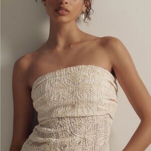 Strapless Lace Crochet Top in Cream